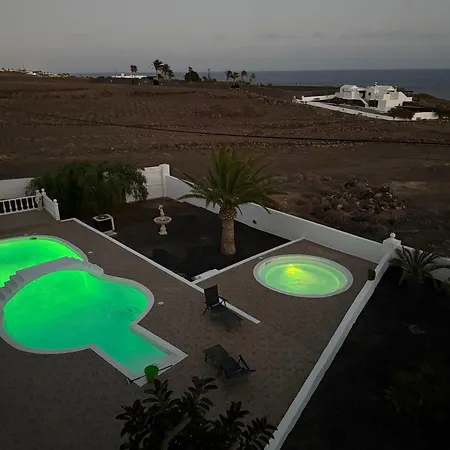 Nyaraló Piedranegra Tías